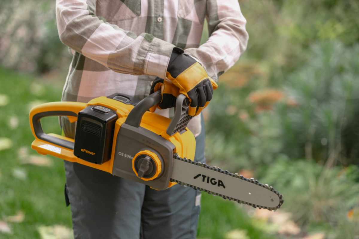 STIGA ferastrau cu acumulator CS 300e Kit (cu acumulator și încărcător) – cumpără online România