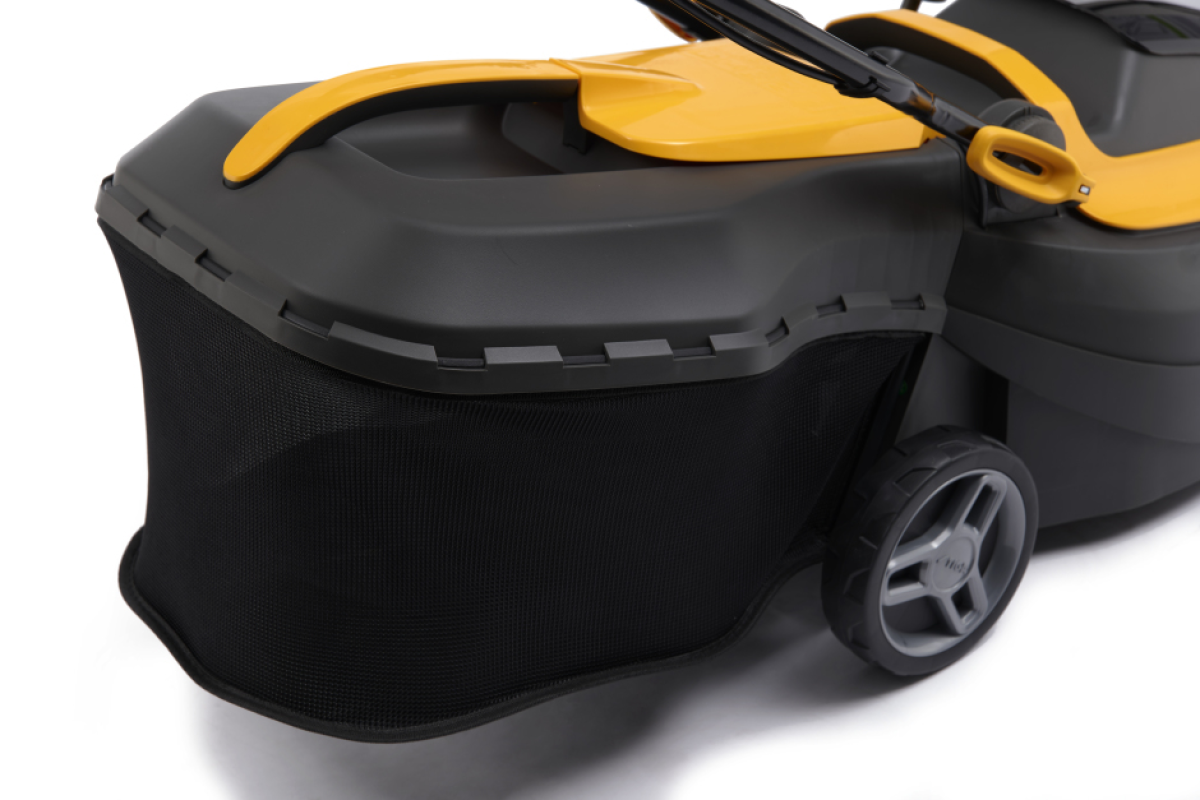 STIGA mașină de tuns gazon cu acumulator COLLECTOR 140e Kit (cu acumulator și încărcător) – cumpără online România