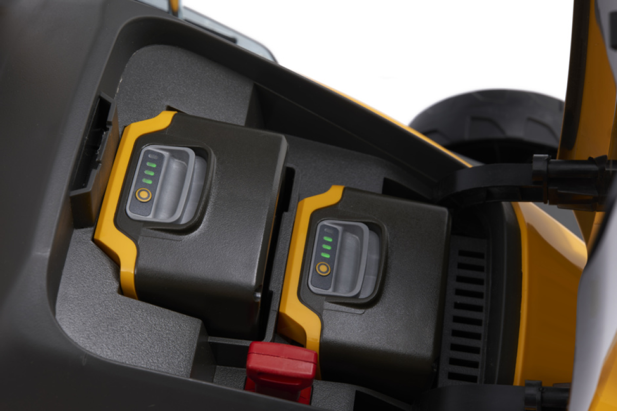 STIGA mașină de tuns gazon cu acumulator COLLECTOR 140e Kit (cu acumulator și încărcător) – cumpără online România