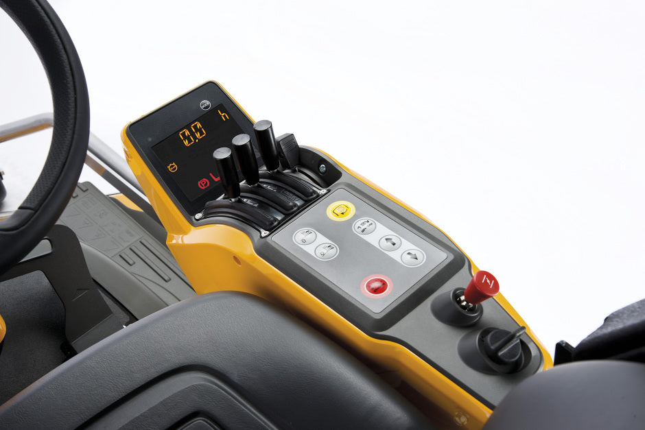 STIGA tractor de tuns gazon cu cosire frontală PARK PRO 900 AWX 4WD (Fără masa de tăiere) – cumpără online România